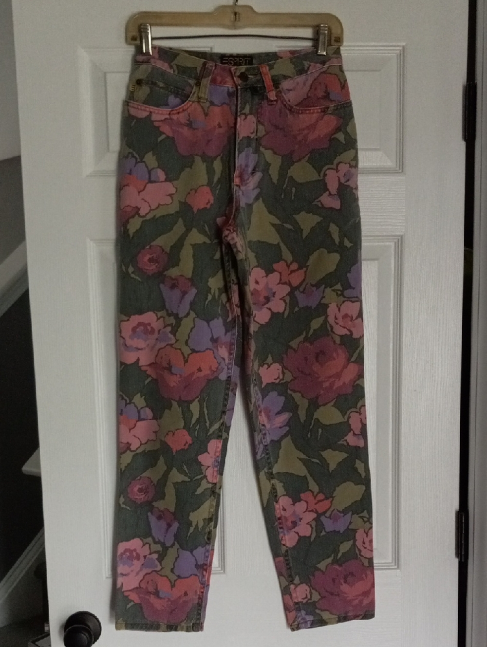ESPRIT 1980's Vintage High-Rise Floral Jeans in Olive with Pink & Purple Blooms